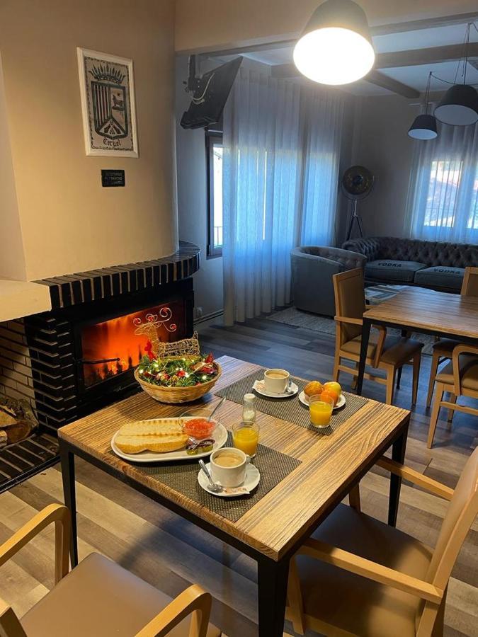 La Casita De El Cuervo住宿加早餐旅馆 外观 照片